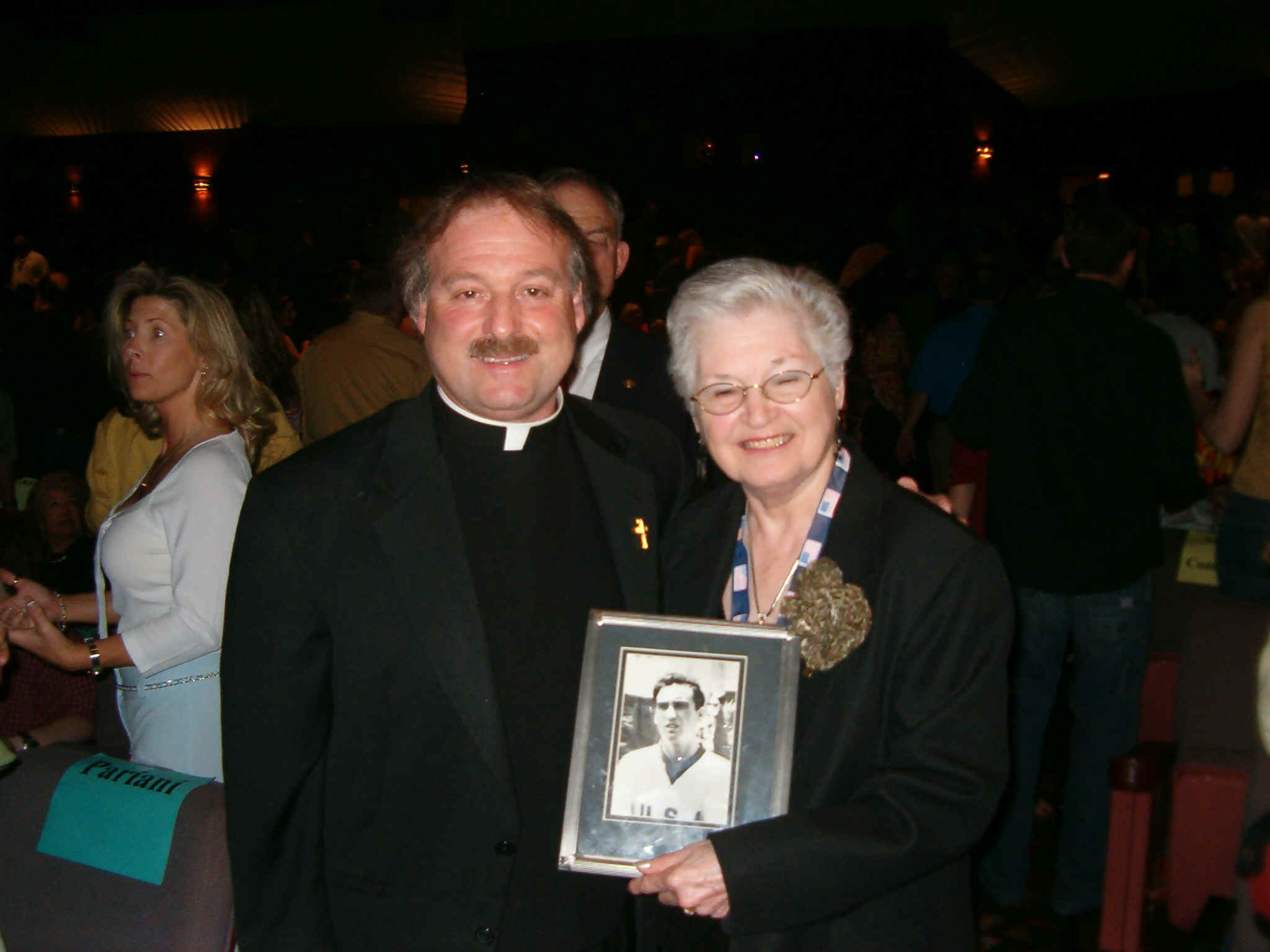 ann and father.jpg (844842 bytes)